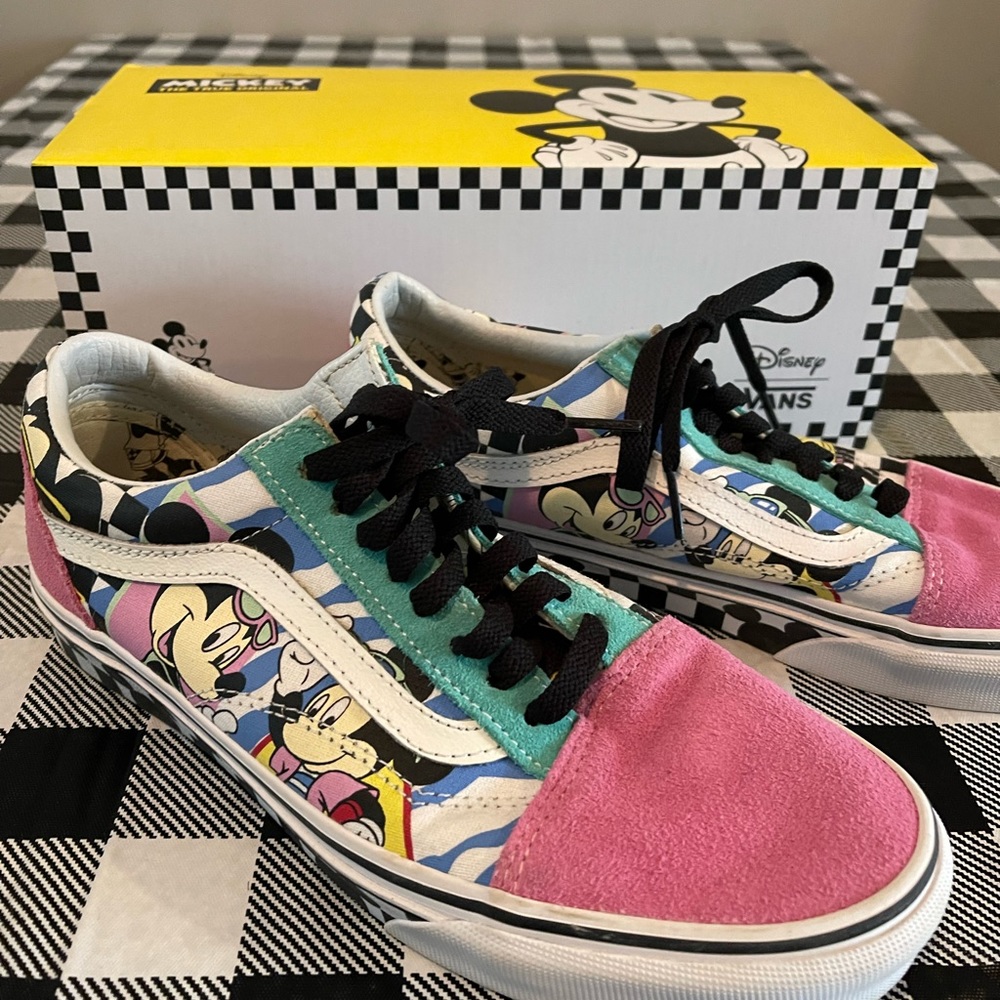 Mickey Mouse Edition Vans Old Skool Mens 7.5 Womens 9